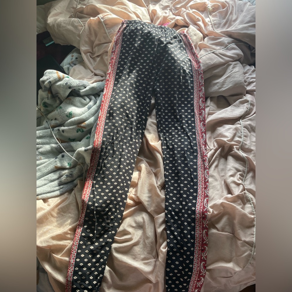boho straight leg leggings size M